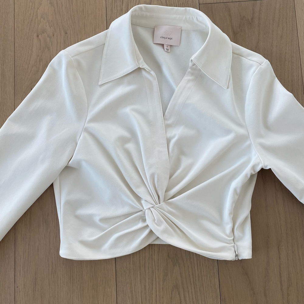 CINQ A SEPT TOP (never before worn!)